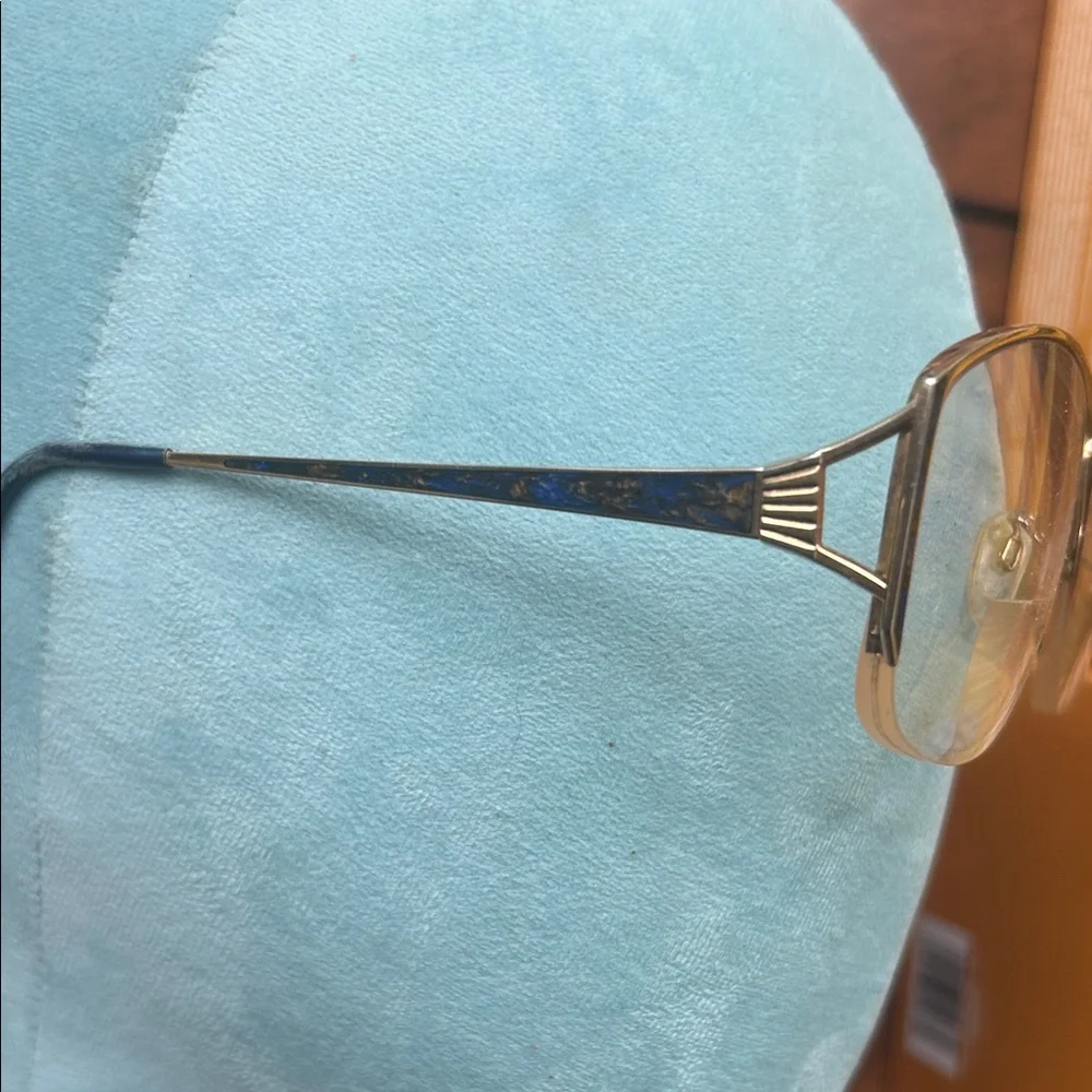 Tura Made in Japan Gold Metal Women's Eyeglasses -